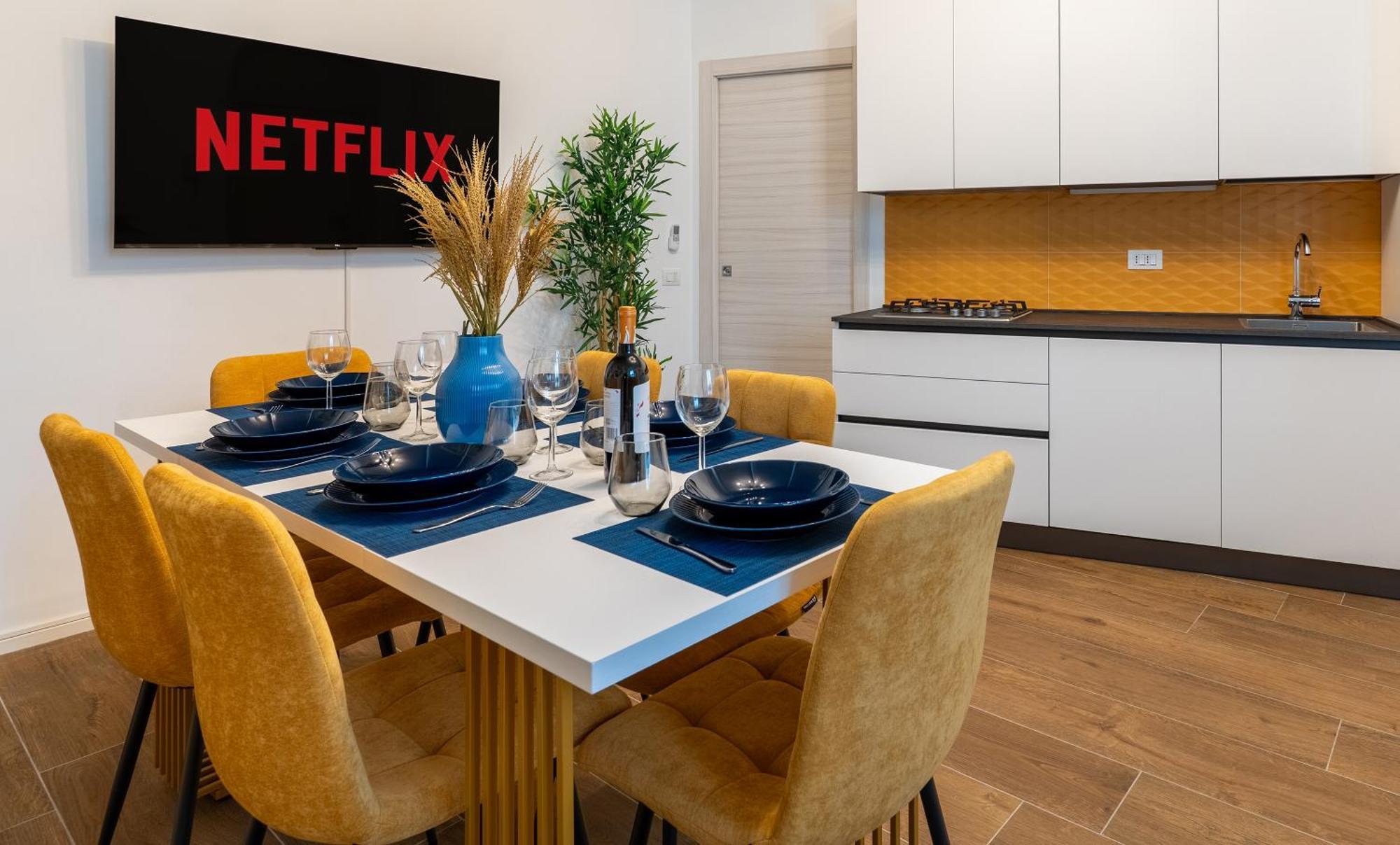 Moscova Luxe - Elegant With 2 Bathrooms Apartment