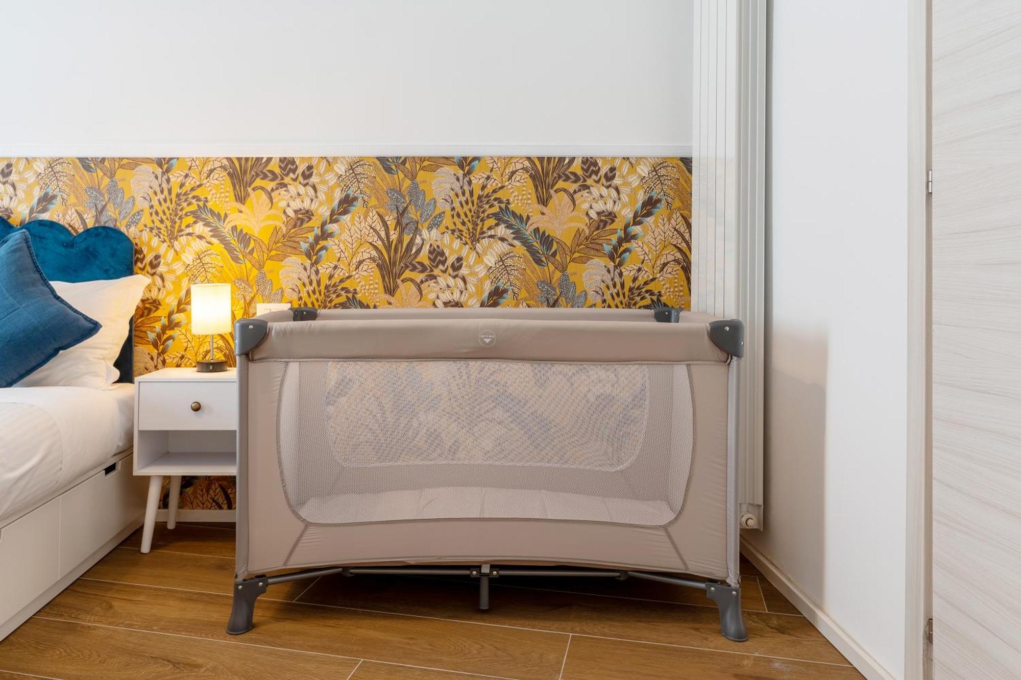 Moscova Luxe - Elegant With 2 Bathrooms